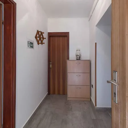 Apartment With A - C In Umag-istrien 44597
